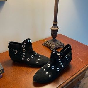 Sam Edelman Pedra black suede booties